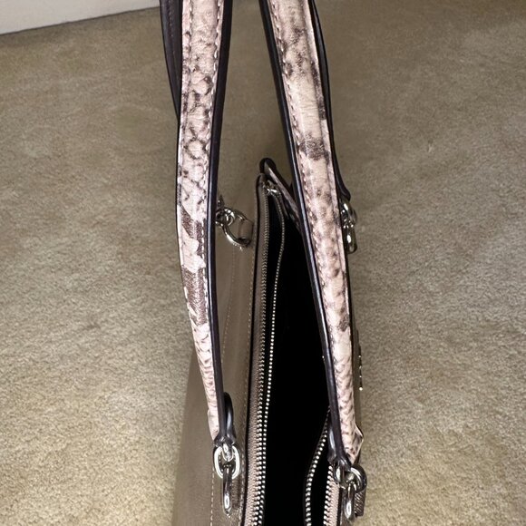 Coach Brooke Carryall - Gold - Picture 2 of 10